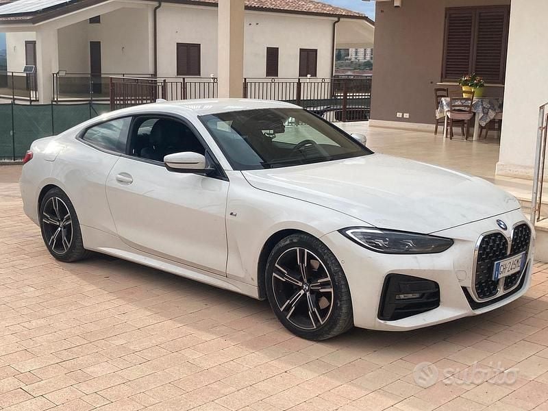 Usata BMW 420 Coupé M Sport 190 CV (139 kW) 2022 Bianco Coupé