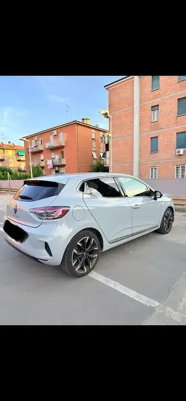 Usata Renault Clio V Techno 101 CV (74 kW) 2024 Berlina