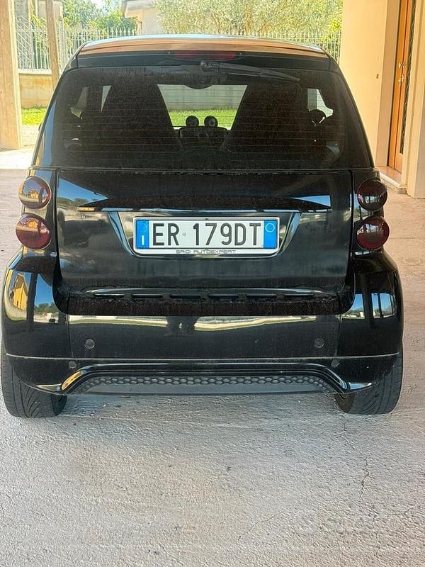 Usata Smart ForTwo Coupé 45 CV (33 kW) 2013 Utilitaria