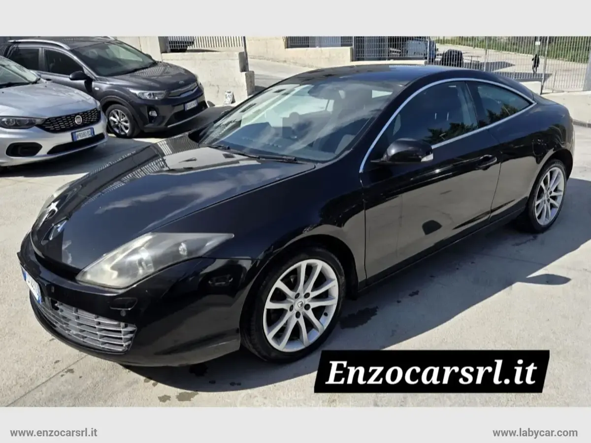 Usata Renault Laguna III 150 CV (110 kW) 2011 Nero Coupé