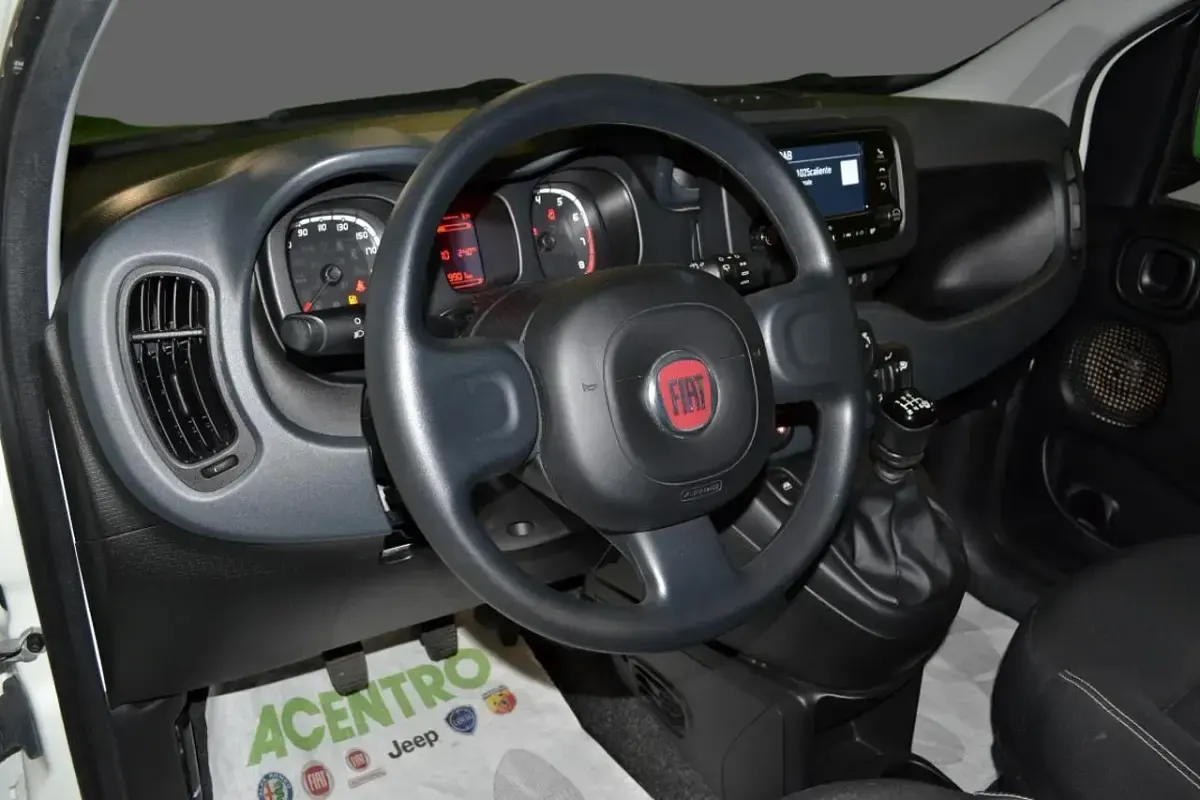 Usata Fiat Panda 70 CV (51 kW) 2023 Bianco Utilitaria