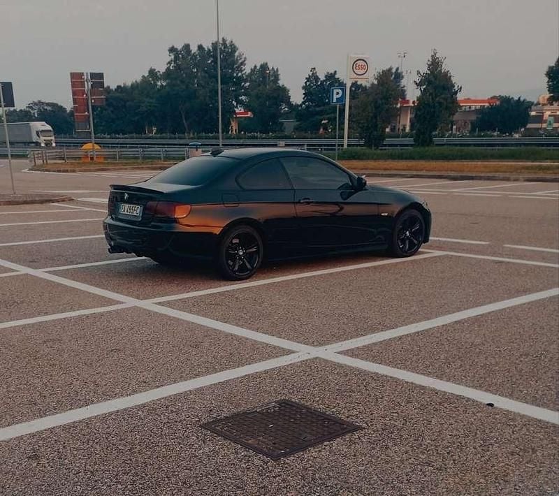 Usata BMW 320 M Sport 177 CV (130 kW) 2010 Coupé