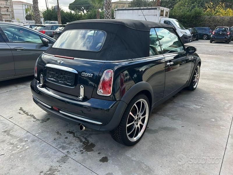 Usata Mini Cooper Cabriolet 116 CV (85 kW) 2007 Nero Cabrio