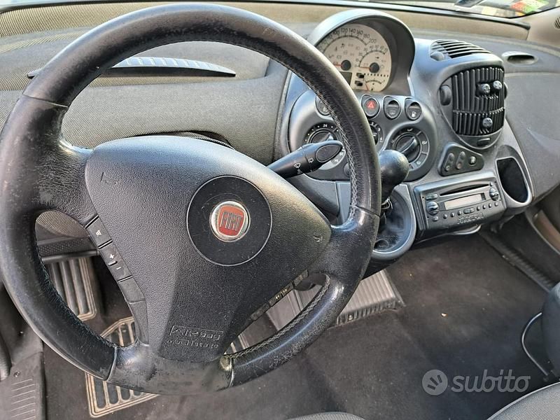Usata Fiat Multipla 103 CV (75 kW) 2008 Monovolume