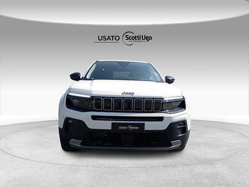 Begagnad Jeep Avenger Summit 101 HK (74 kW) 2025 Vit SUV