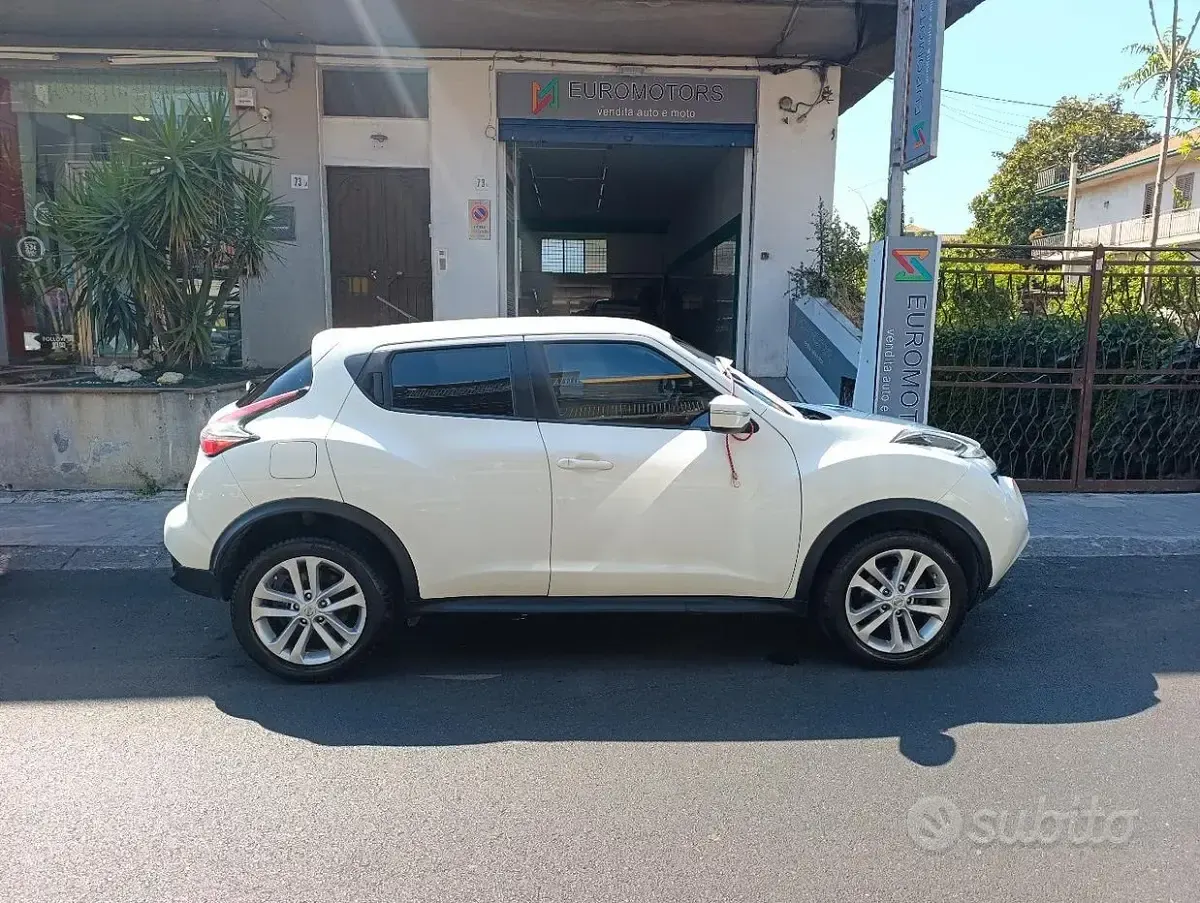 Usata Nissan Juke 115 CV (84 kW) 2014 Bianco SUV