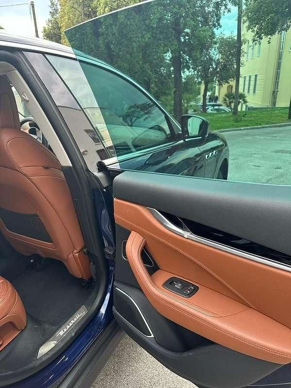 Usata 2016 Maserati Levante SUV | 42.000 € (Buon prezzo) - Immagine 1/4