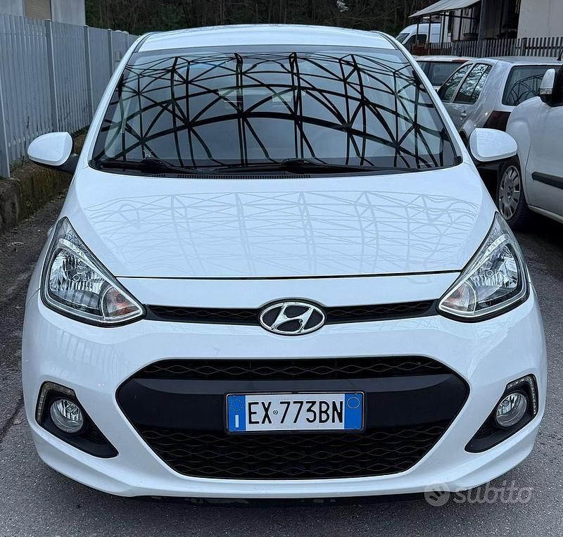 Usata Hyundai i10 67 CV (49 kW) 2014 Bianco Utilitaria