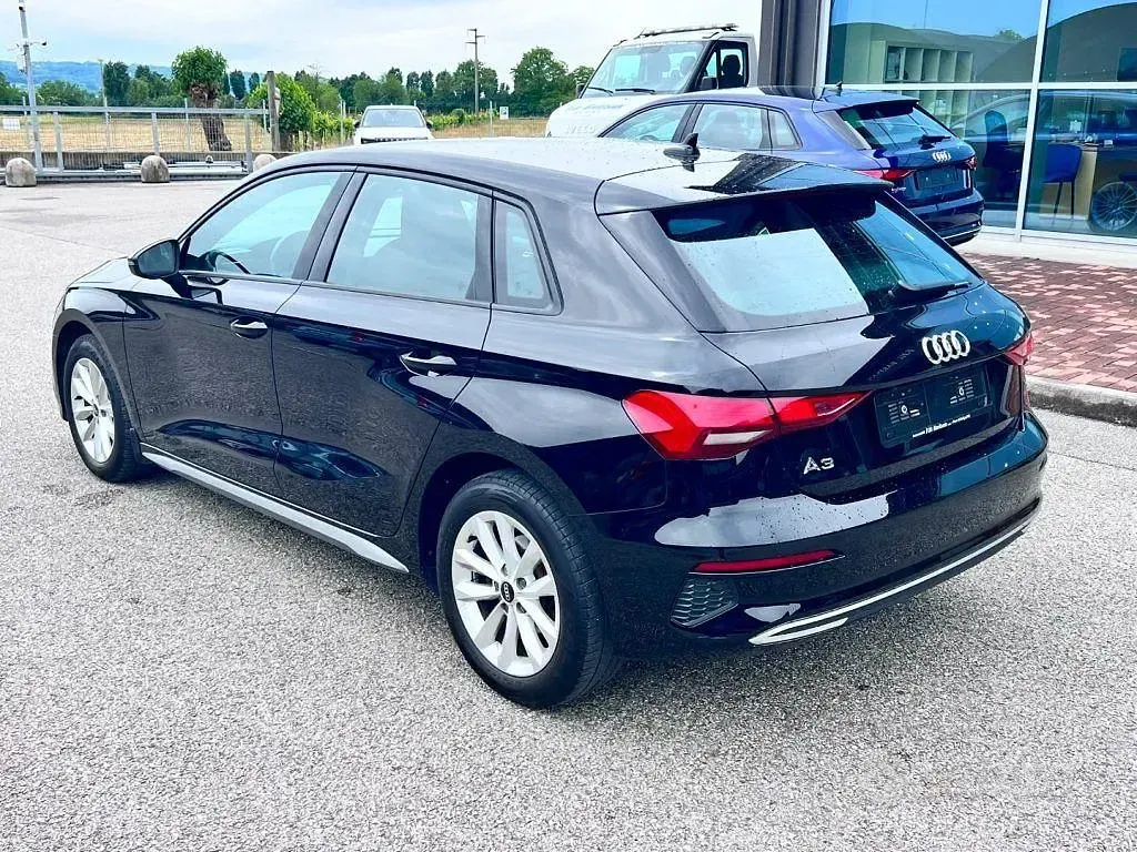Usata Audi A3 Advanced 150 CV (110 kW) 2023 Nero Berlina
