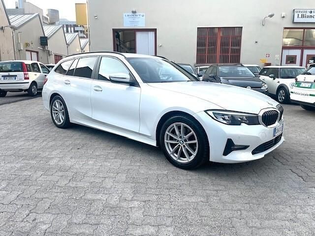 Usata BMW 320e Sport Line 190 CV (139 kW) 2020 Bianco Station wagon