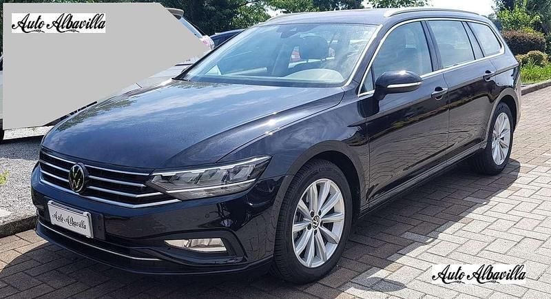 Nero Usata 2023 VW Passat Business Station wagon | 26.200 € (Super prezzo) - Immagine 1/4