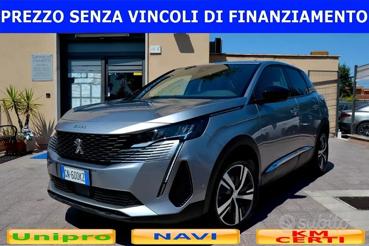 Usata Peugeot 3008 Allure 131 CV (96 kW) 2023 Grigio SUV