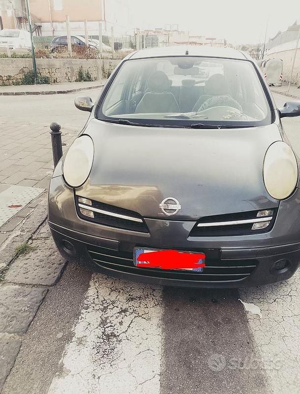 Usata Nissan Micra 82 CV (60 kW) 2005 Grigio Berlina