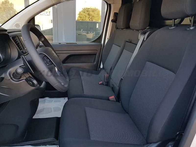 Usata Citroën Jumpy 180 CV (132 kW) 2024 Bianco Monovolume