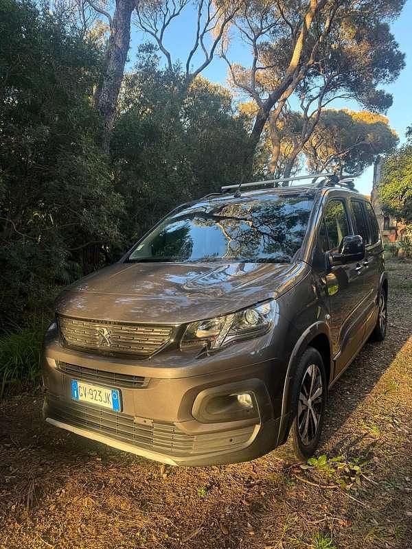 Usata Peugeot Rifter GT-line 131 CV (96 kW) 2020 Monovolume