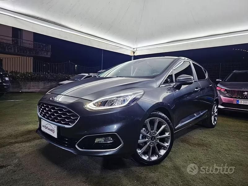 Usata Ford Fiesta Vignale 86 CV (63 kW) 2018 Grigio Utilitaria