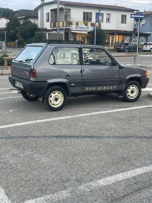 Usato 1986 Fiat Panda 4x4 1.0 Benzin 48 CV (8.900 €)