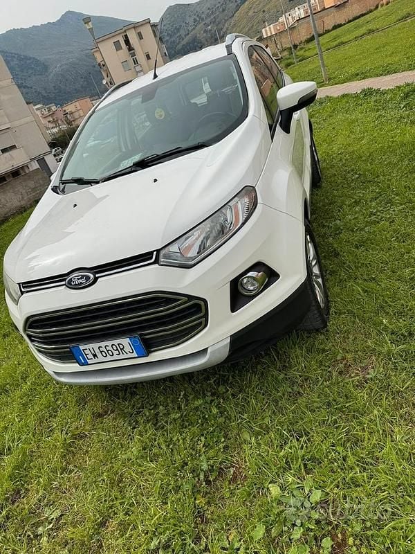 Usata Ford Ecosport 2014 Bianco SUV