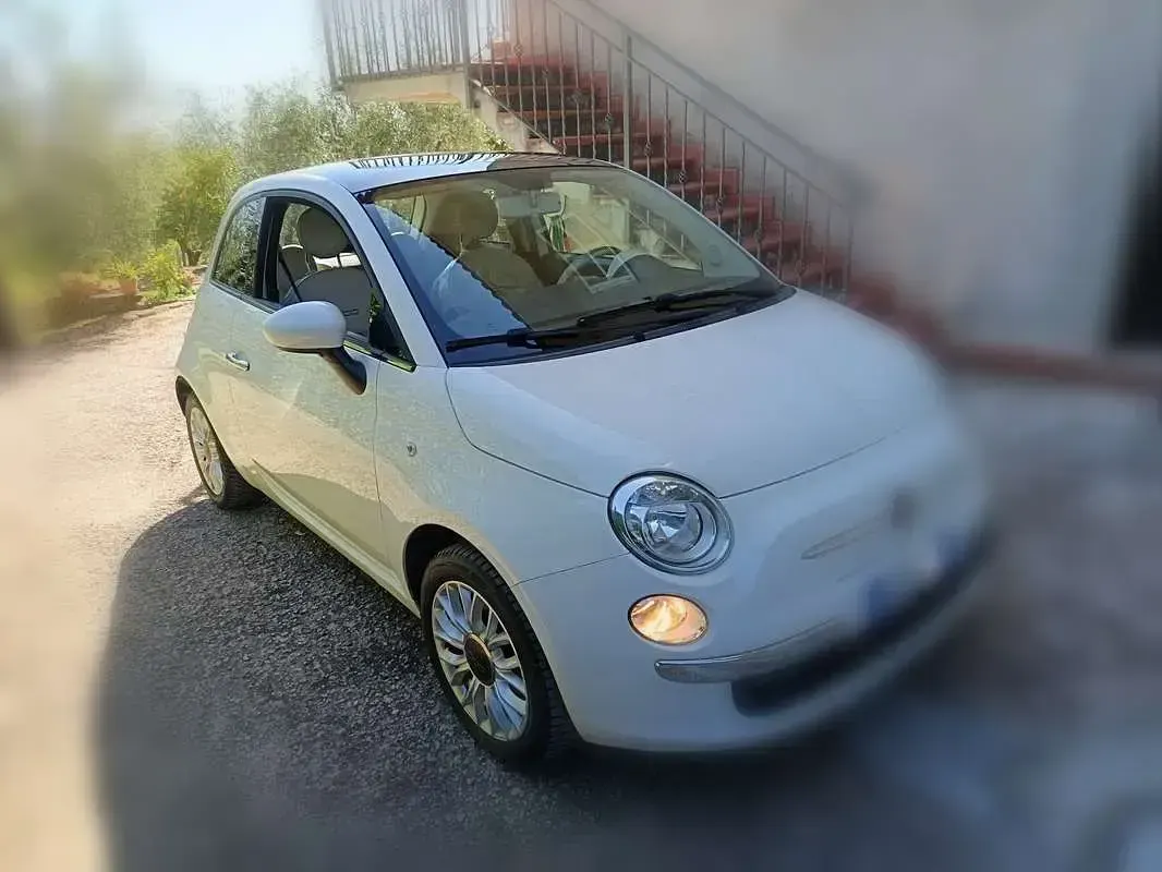 Usata Fiat 500 Lounge 69 CV (50 kW) 2014 Bianco Utilitaria