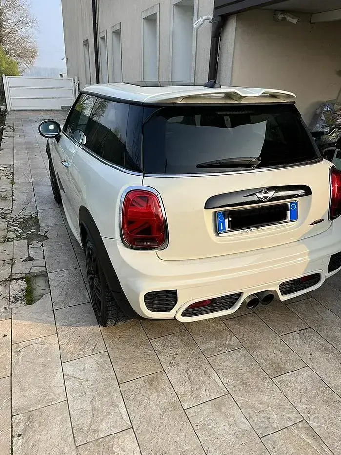 Usata Mini John Cooper Works 231 CV (169 kW) 2015 Utilitaria