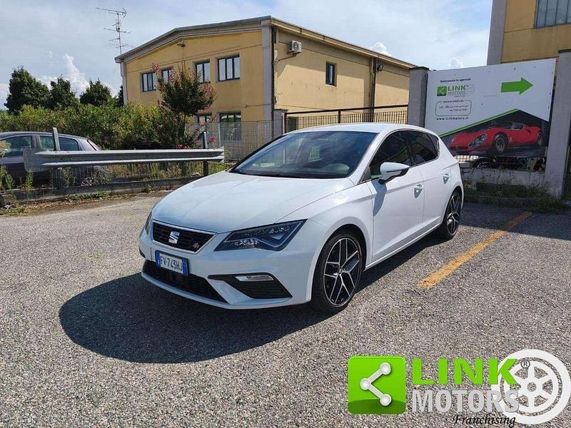 Bianco(met.) Usata 2019 Seat Leon FR Tre volumi | 15.600 € (Buon prezzo) - Immagine 1/4