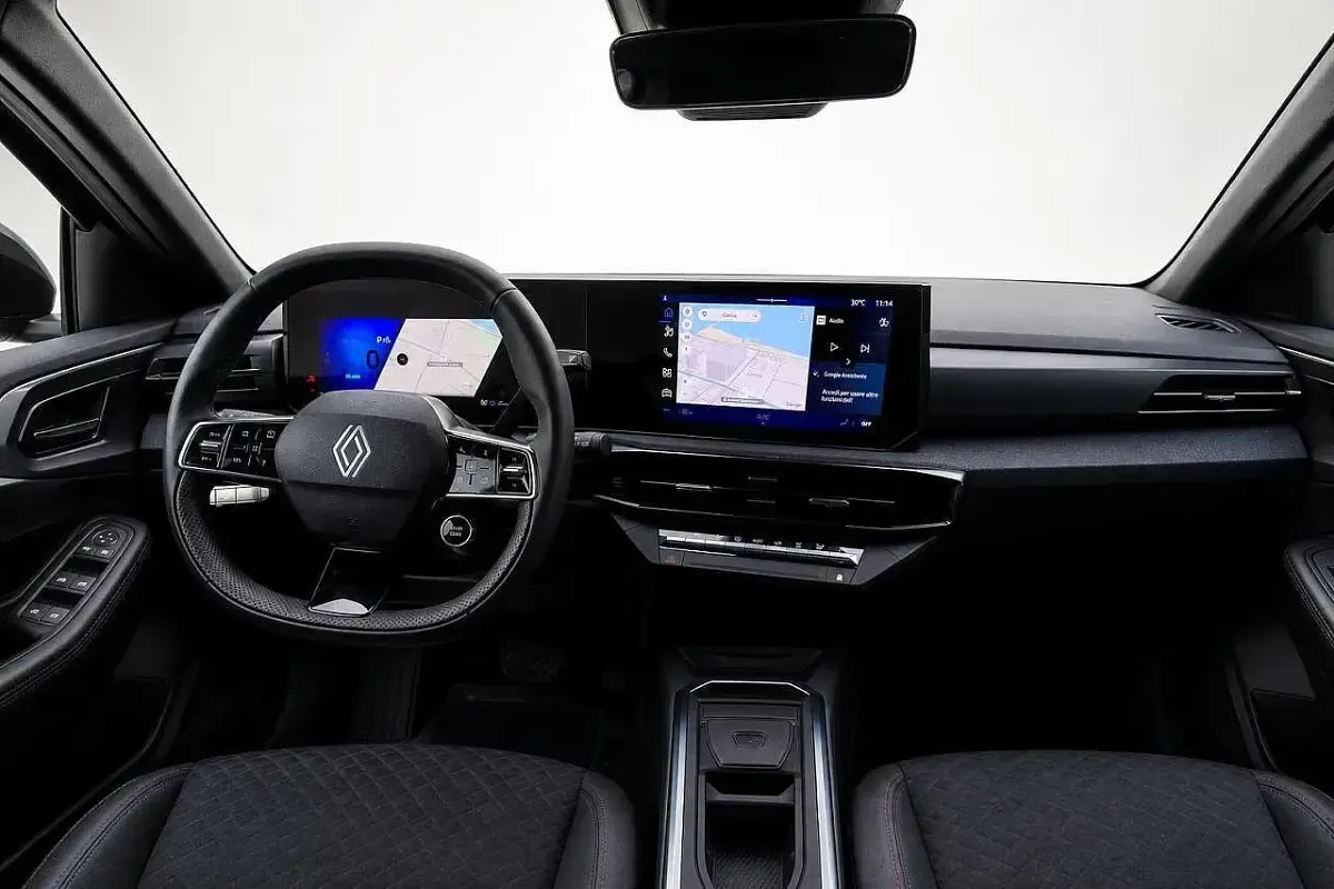 Nuova Renault Clio Techno 160 CV (117 kW) 2025 Grigio Utilitaria