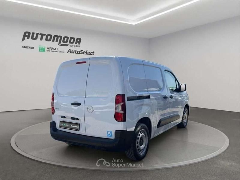 Usata Opel Combo 131 CV (96 kW) 2024 Bianco Furgone