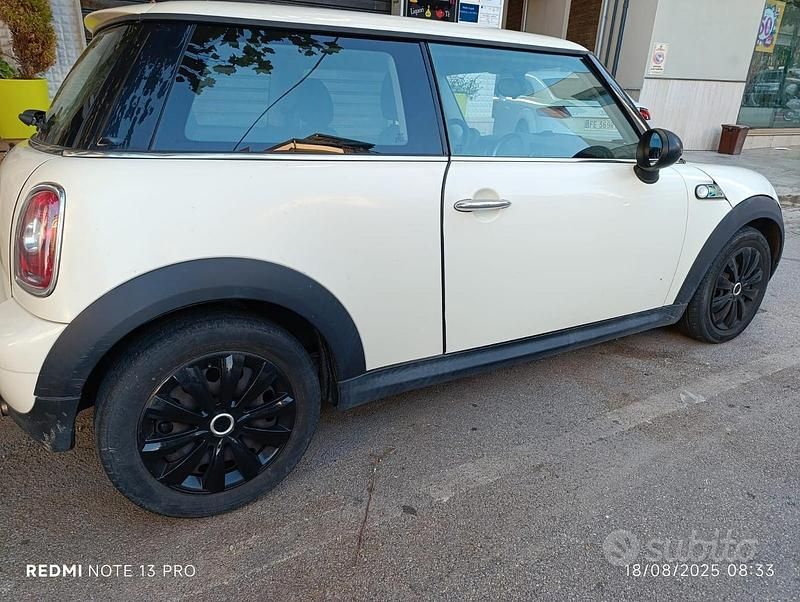 Usata Mini Cooper 2011 Bianco Utilitaria