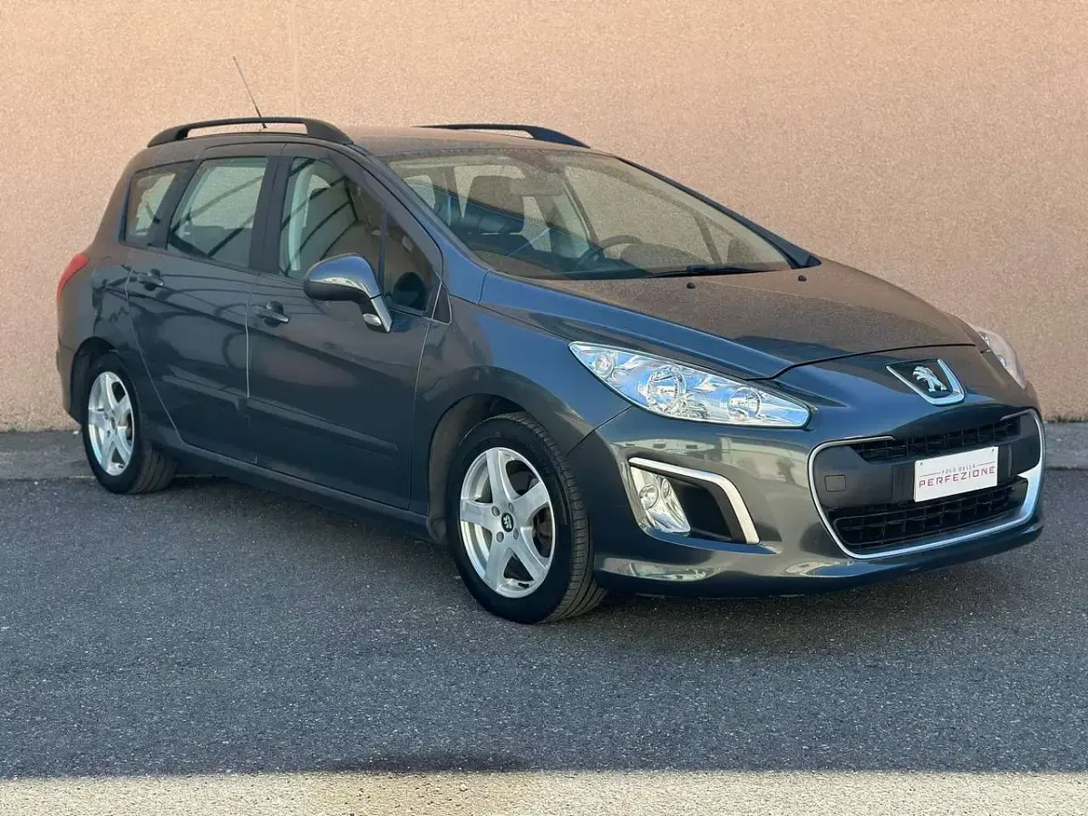 Usata Peugeot 308 SW 111 CV (81 kW) 2012 Grigio Station wagon