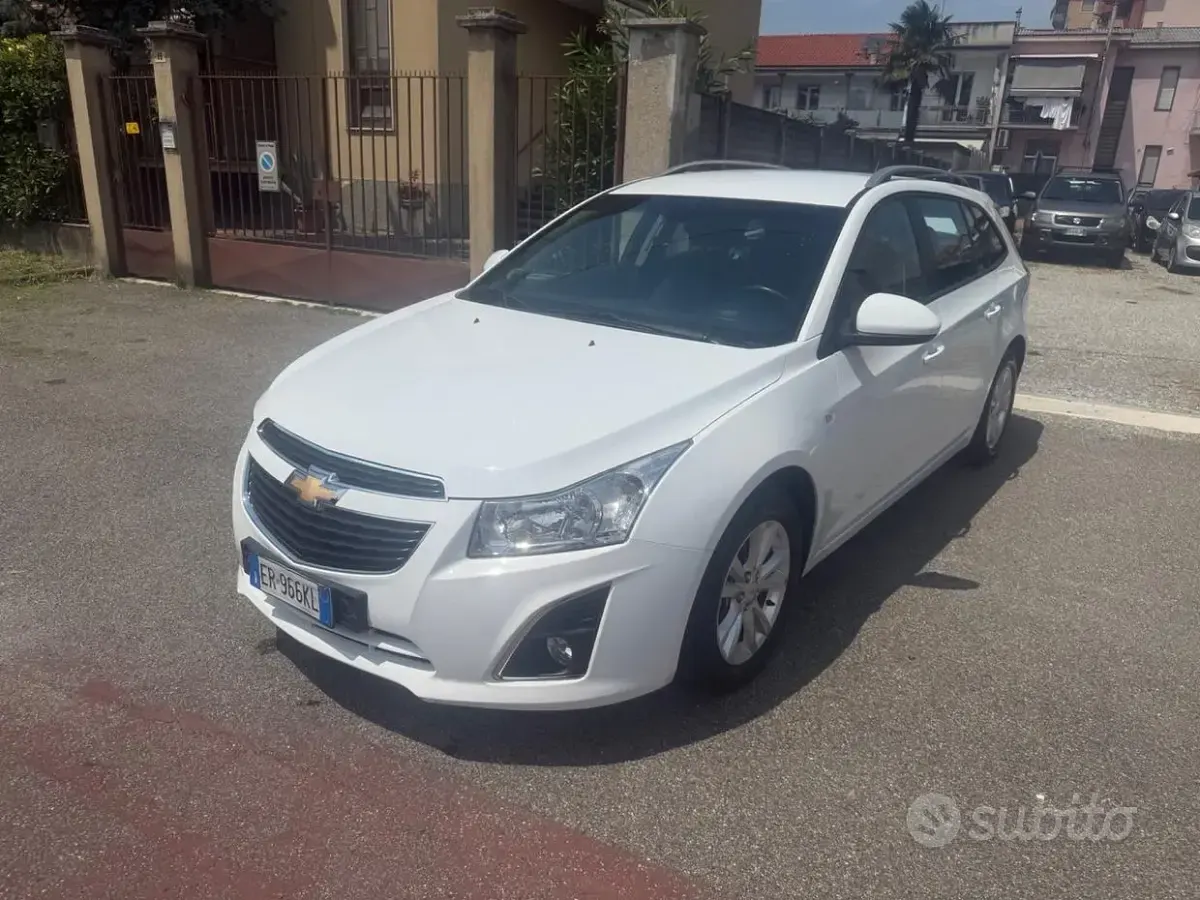 Usata Chevrolet Cruze LT 124 CV (91 kW) 2013 Station wagon