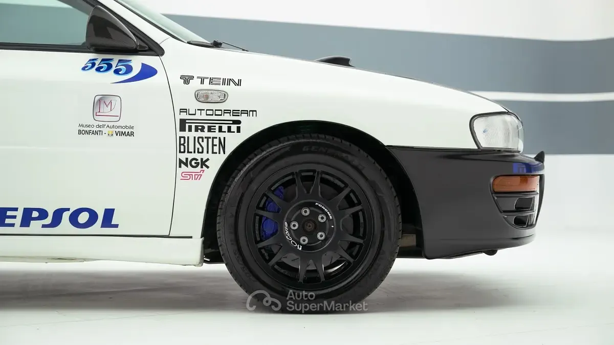 Usata Subaru Impreza GT 211 CV (155 kW) 1997 Bianco pastello Berlina