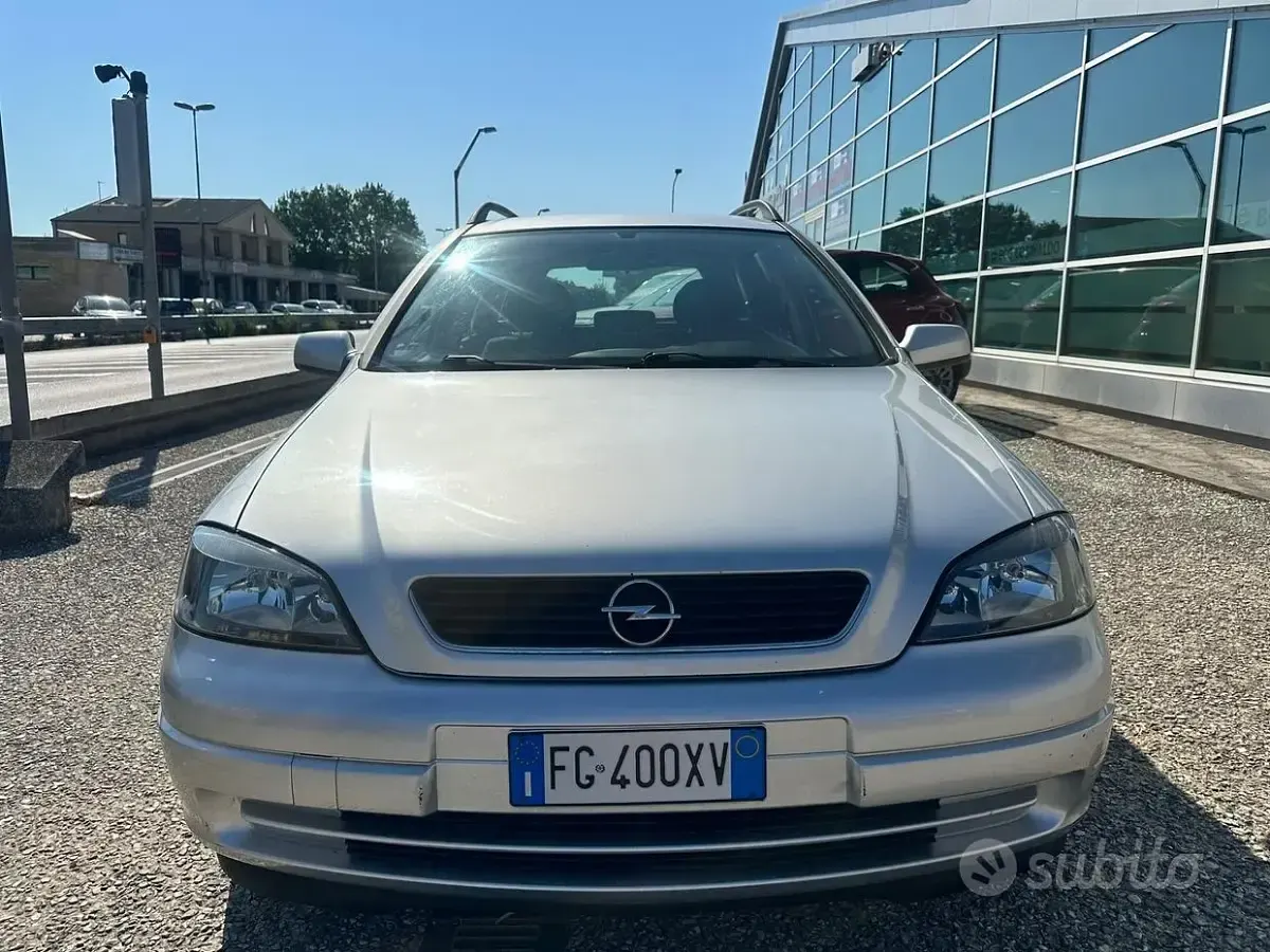 Usata Opel Astra Eco 97 CV (71 kW) 2004 Grigio Station wagon