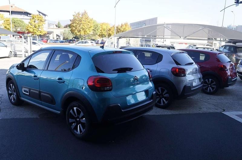 Usata Citroën C3 PureTech 110 CV (80 kW) 2024 Grigio Berlina