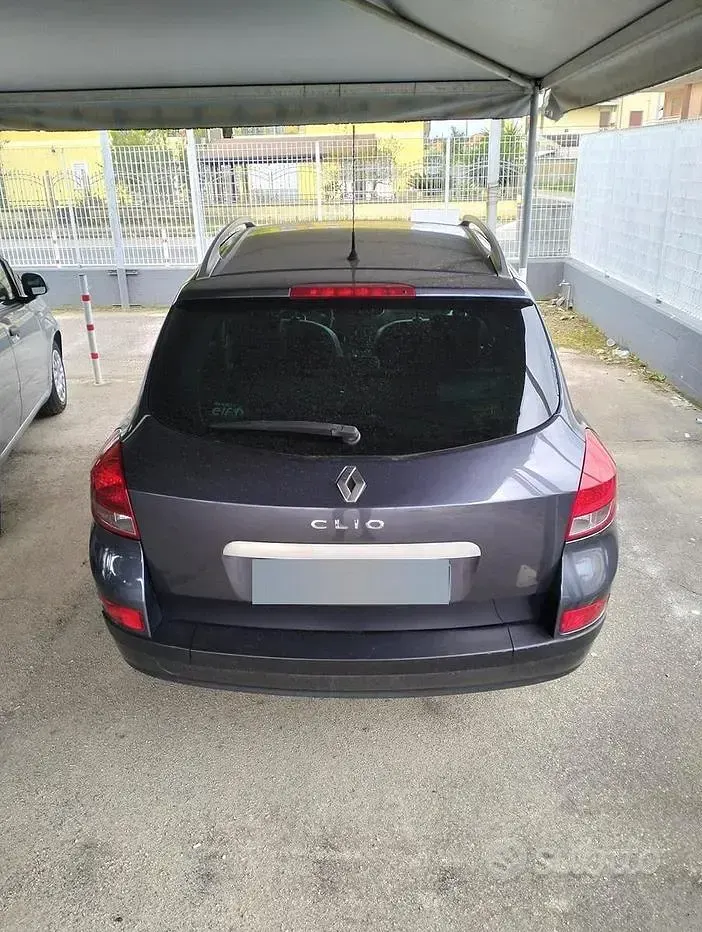 Usata Renault Clio 75 CV (55 kW) 2009 Grigio Station wagon