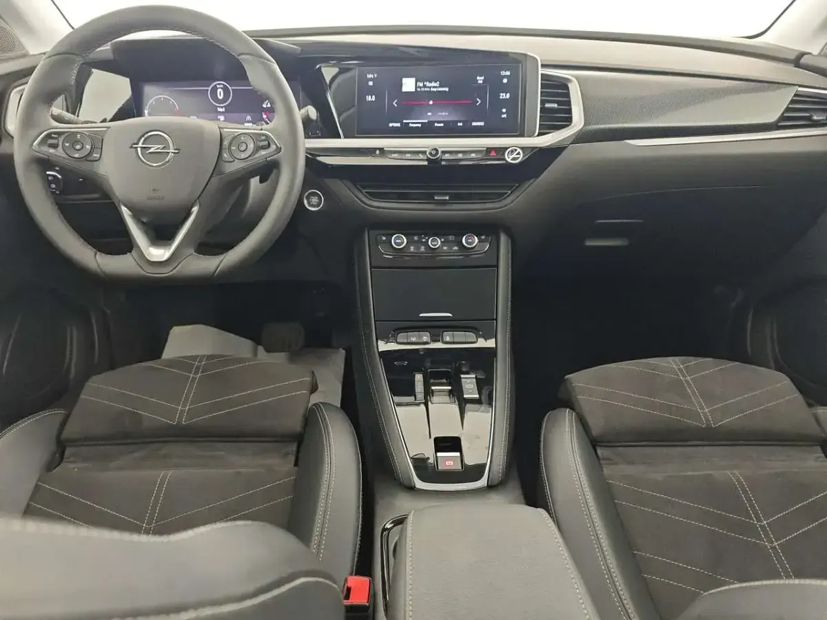 Usata Opel Grandland X 131 CV (96 kW) 2024 Bianco SUV