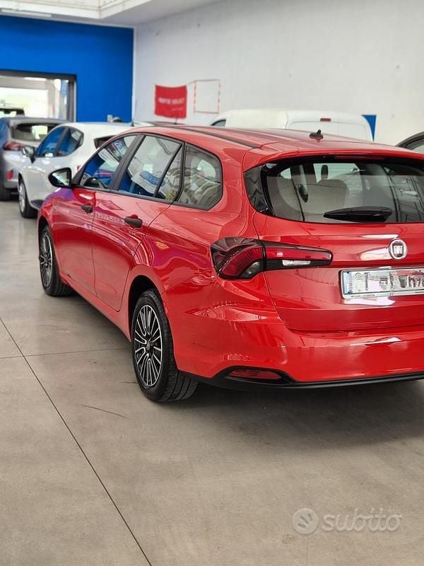Usata Fiat Tipo City Life 131 CV (96 kW) 2021 Rosso Station wagon