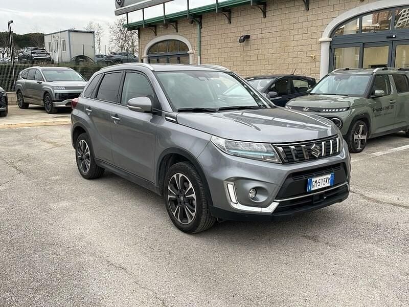 Usata Suzuki Vitara 116 CV (85 kW) 2022 Grigio SUV