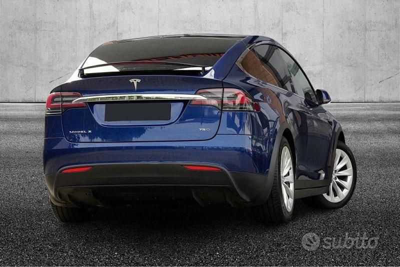 Usata Tesla Model X 503 kW (685 CV) 2017 Blu/azzurro SUV