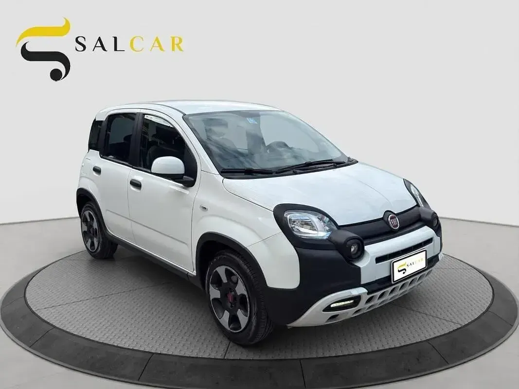 Usata Fiat Panda Cross Cross 70 CV (51 kW) 2023 Bianco Utilitaria