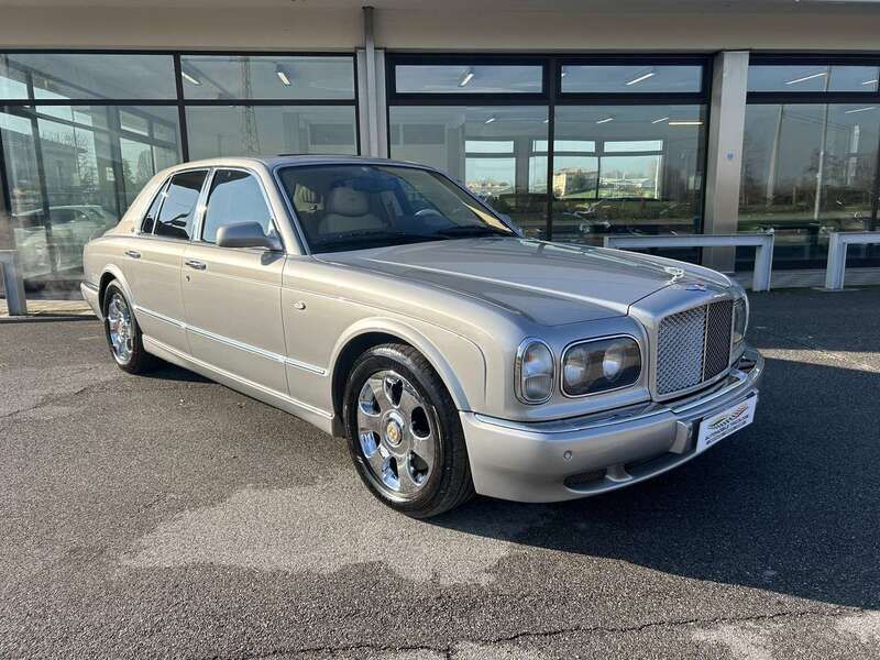 Usata Bentley Arnage 408 CV (300 kW) 2001 Argento Berlina