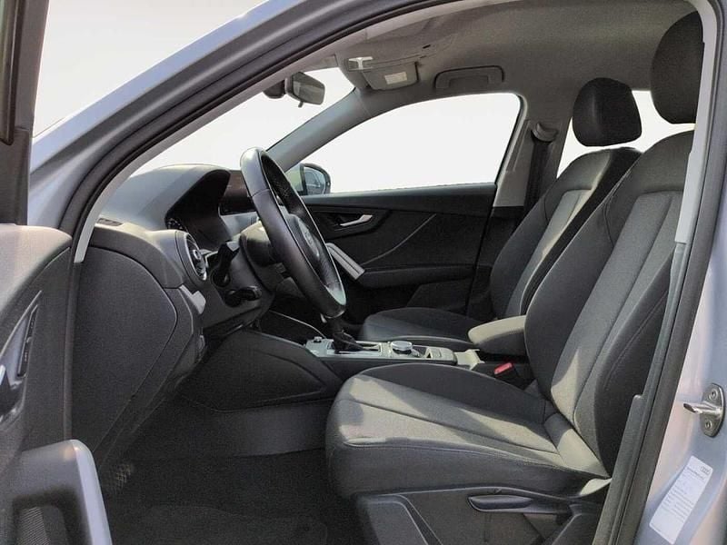 Usata Audi Q2 Ambiente 150 CV (110 kW) 2021 Grigio SUV
