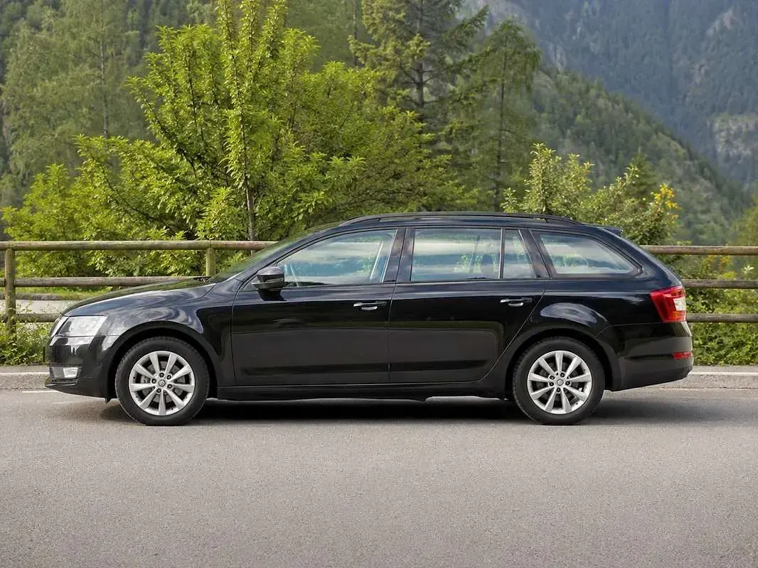 Usata Skoda Octavia Executive 116 CV (85 kW) 2019 Station wagon