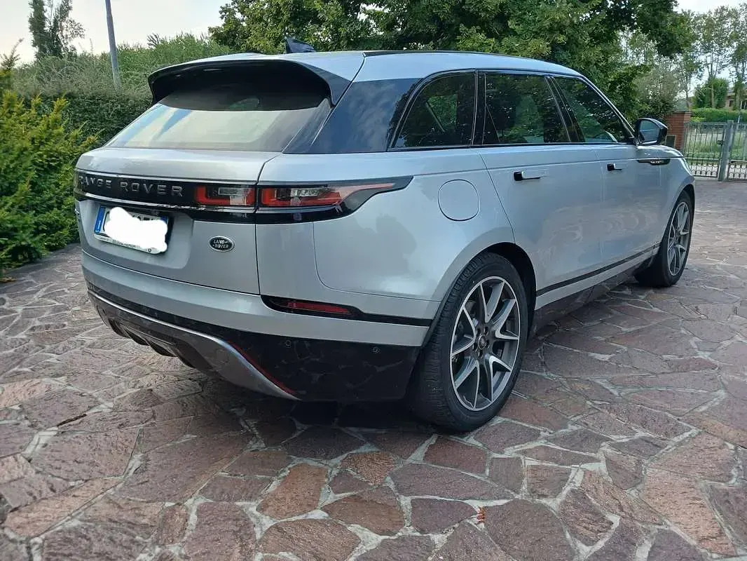 Usata Land Rover Range Rover Velar R-Dynamic 204 CV (150 kW) 2022 Grigio SUV