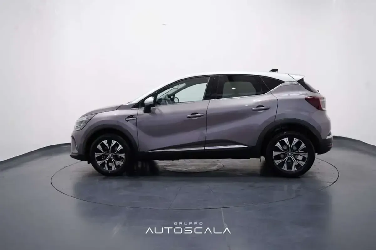 Usata Renault Captur Techno 91 CV (66 kW) 2024 Be style milano ( grigio cass SUV