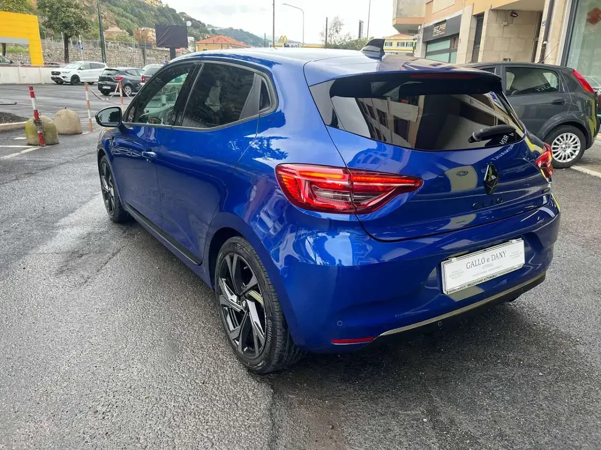 Usado Renault Clio V Engineered 91 HP (66 kW) 2023 Azul Sedan