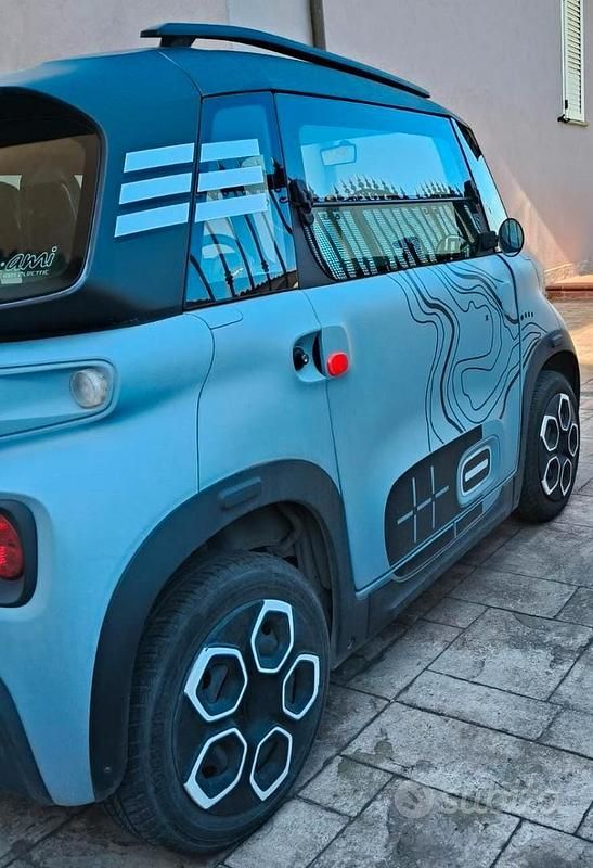 Usata Citroën AMI 2021 Blu Utilitaria