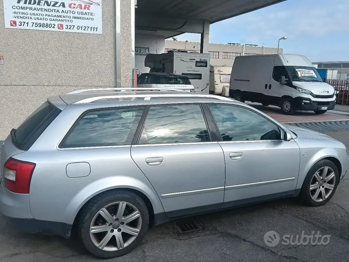 Usata Audi A4 116 CV (85 kW) 2004 Grigio Station wagon