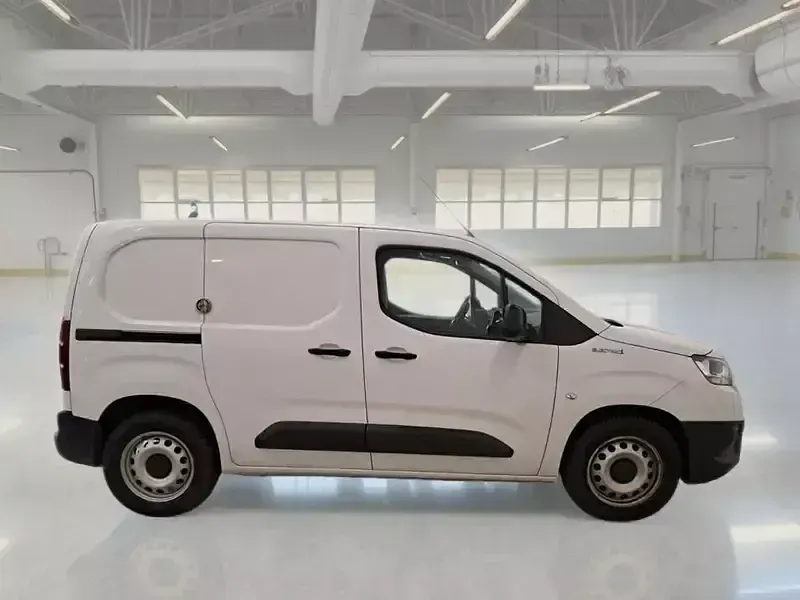 Usata Toyota Proace Comfort 56 kW (77 CV) 2022 Monovolume