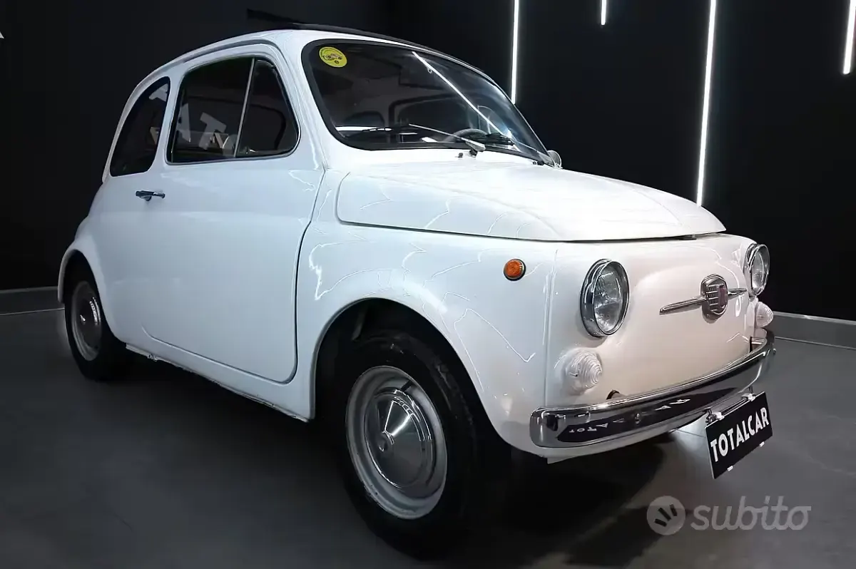 Usata Fiat 500 18 CV (13 kW) 1960 Utilitaria