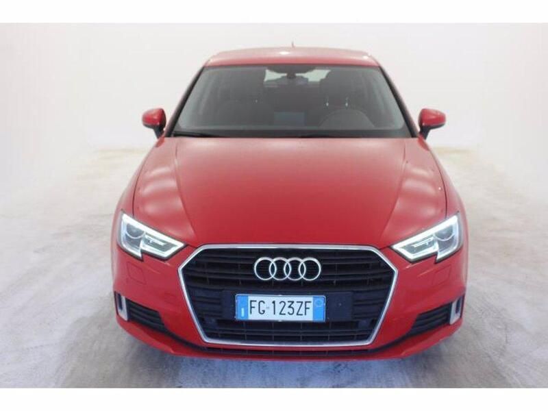 Rosso Usata 2017 Audi A3 Sportback Sport Due volumi | 16.000 € (Ottimo prezzo) - Immagine 1/4